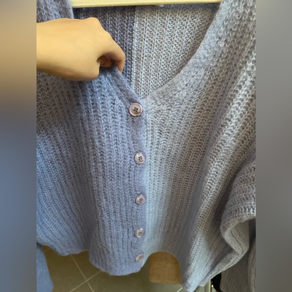 Stylenanda Blue Colorblock V neck Sweater Cardigan - Picture 4 of 6